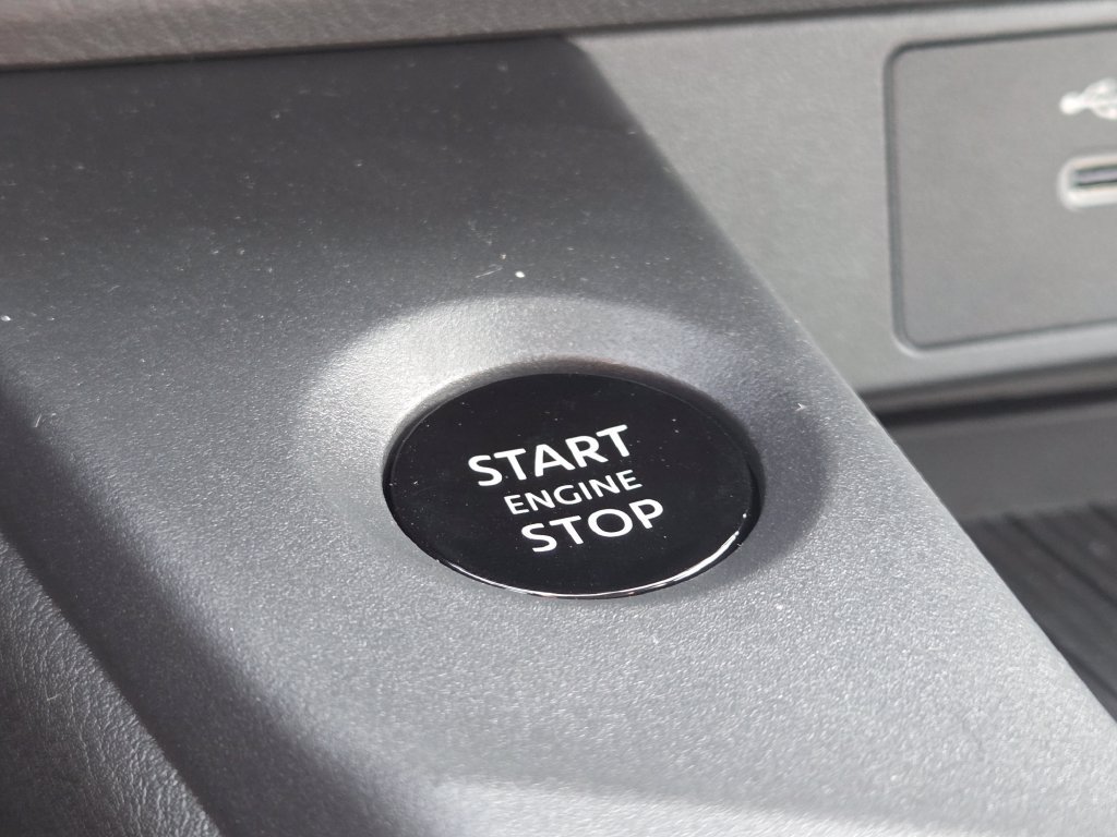 New 2027 Nissan Sentra SV w/ Floor Mat Package FWD image 12