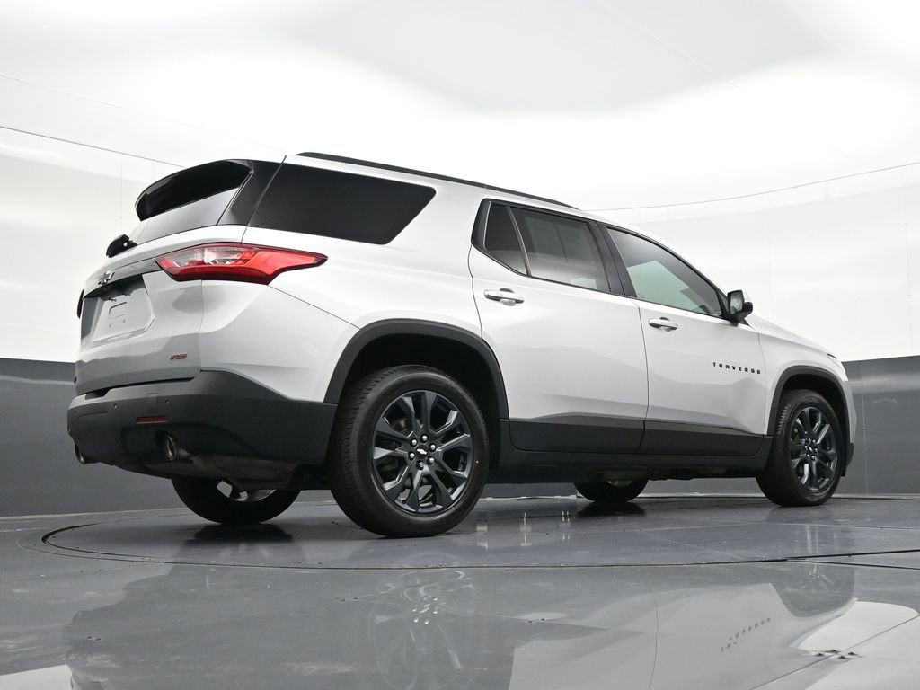 Used 2021 Chevrolet Traverse RS FWD image 29