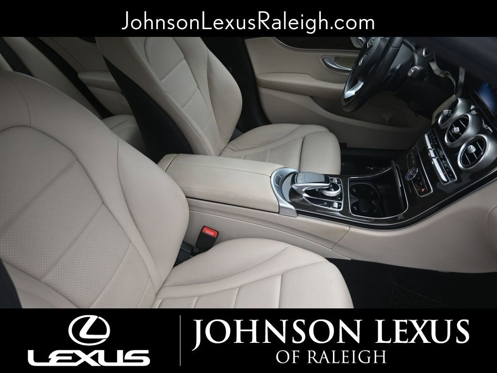 Used 2015 Mercedes-Benz C 300 Sedan image 10