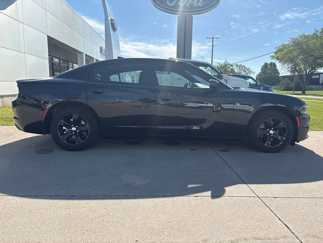 Used 2023 Dodge Charger SXT RWD image 16
