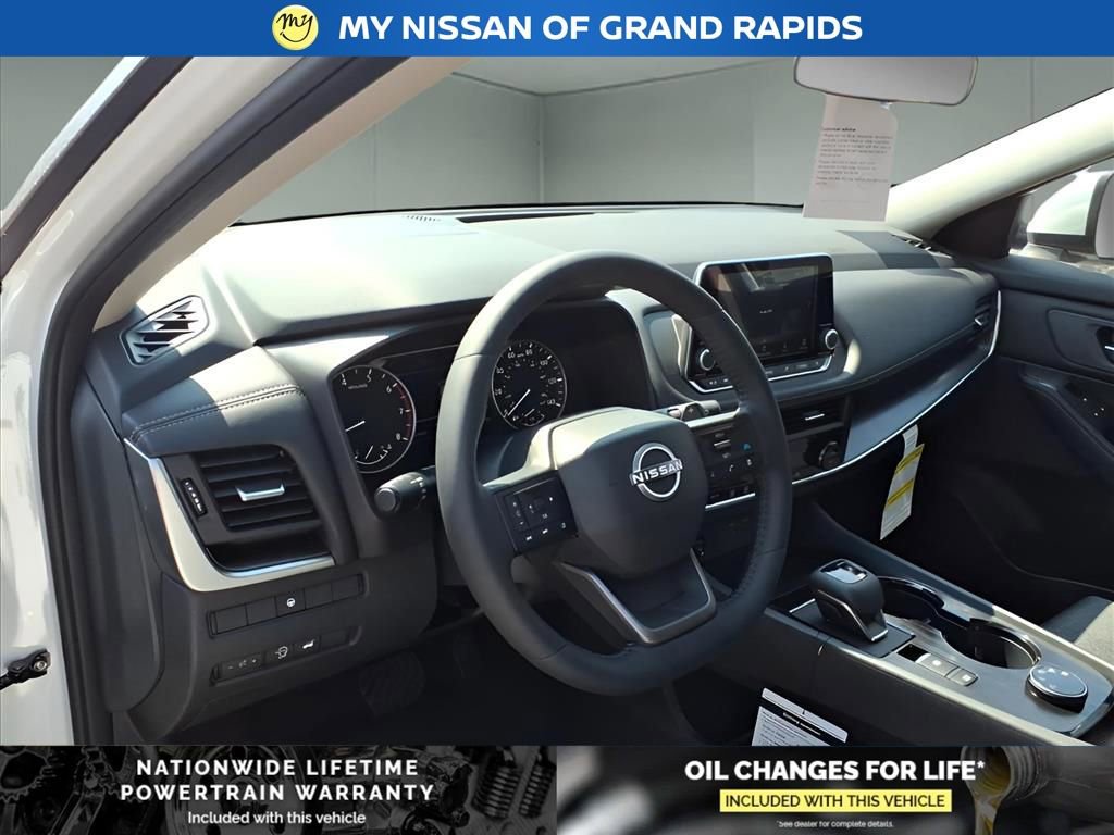 New 2026 Nissan Rogue SV image 12