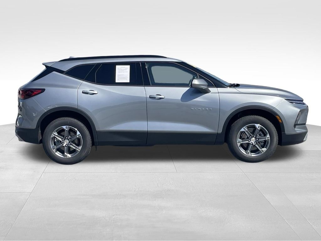 New 2026 Chevrolet Blazer LT w/ Convenience Package video 2
