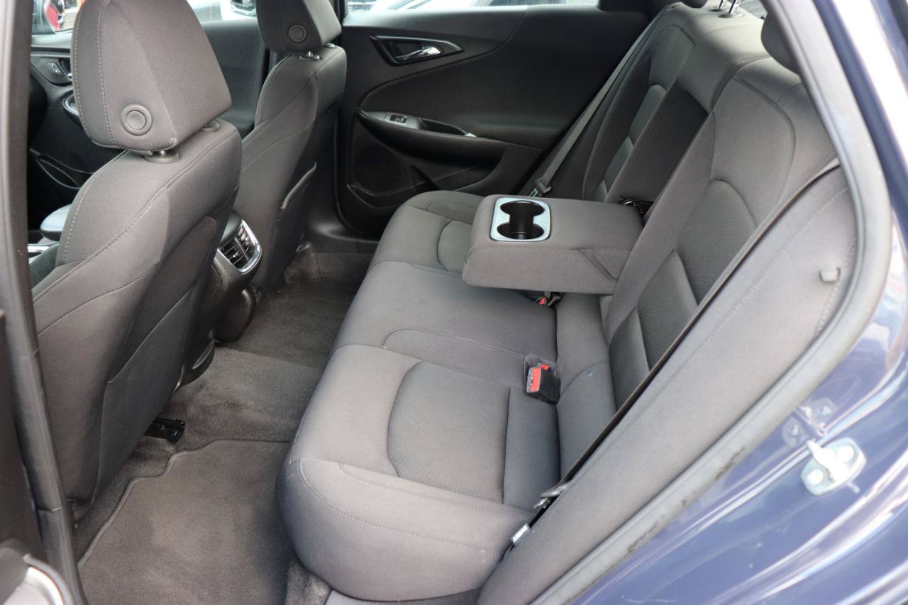 Used 2025 Chevrolet Malibu LT FWD image 12