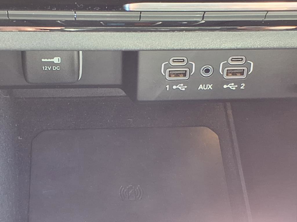 Used 2024 Jeep Wagoneer Series II w/ Flexible Seating Group image 20