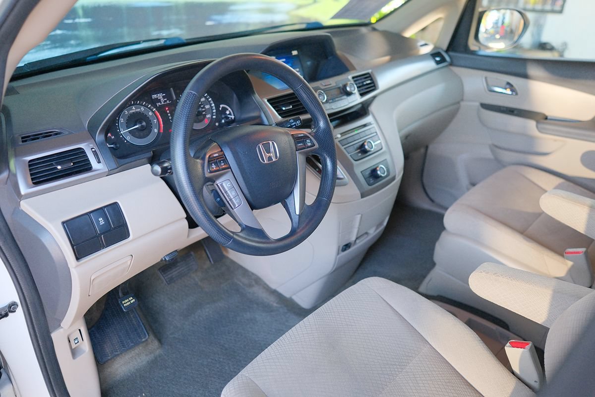 Used 2016 Honda Odyssey LX image 12