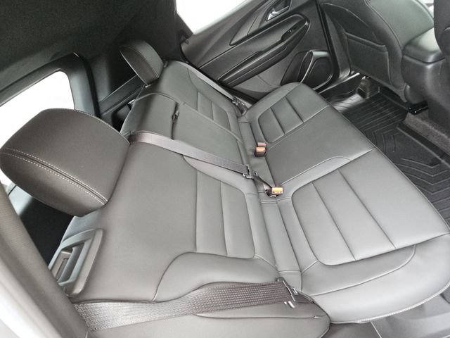 Used 2023 Chevrolet TrailBlazer ACTIV FWD image 30