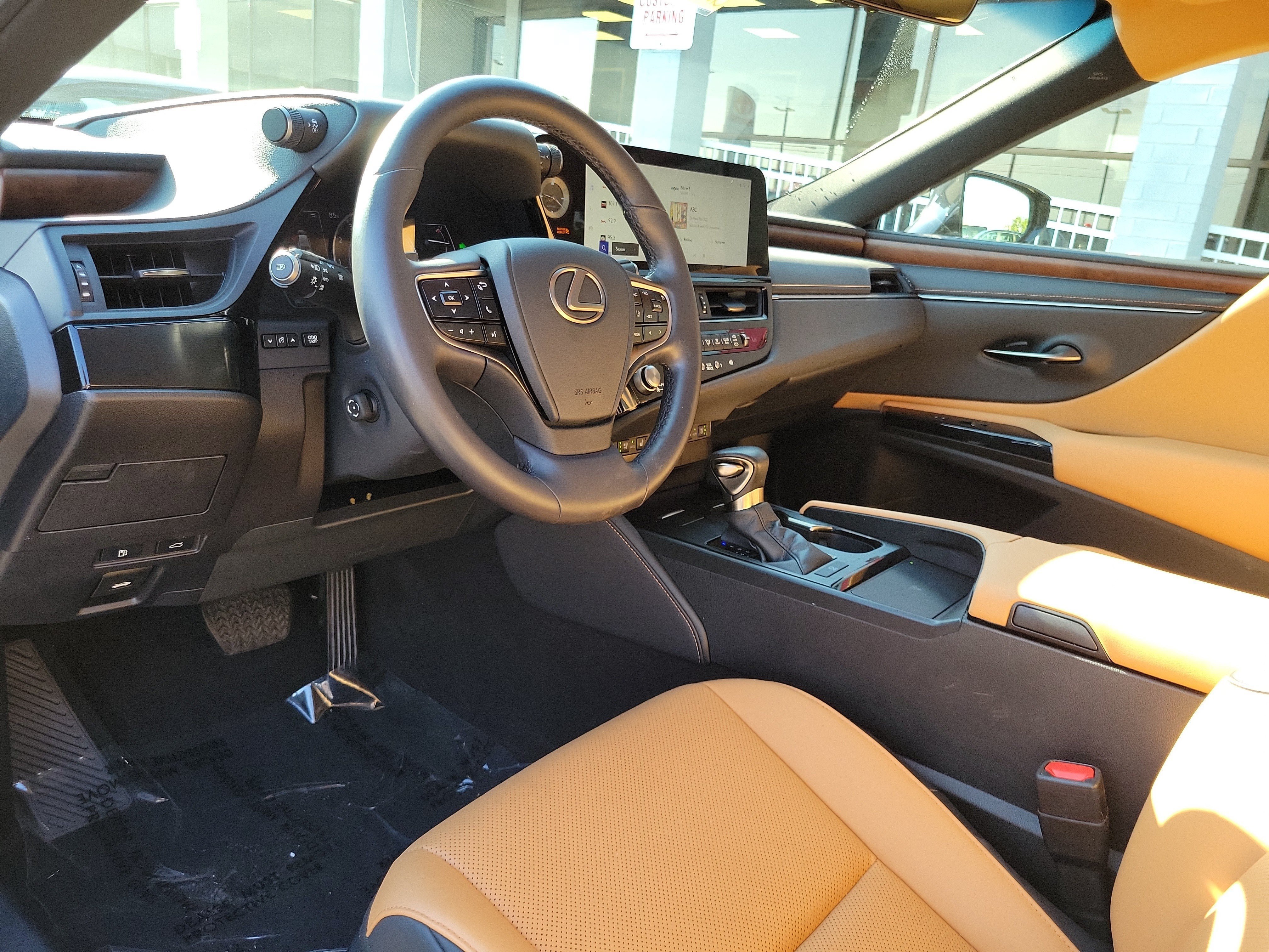 Used 2023 Lexus ES 350 w/ Premium Package FWD image 19