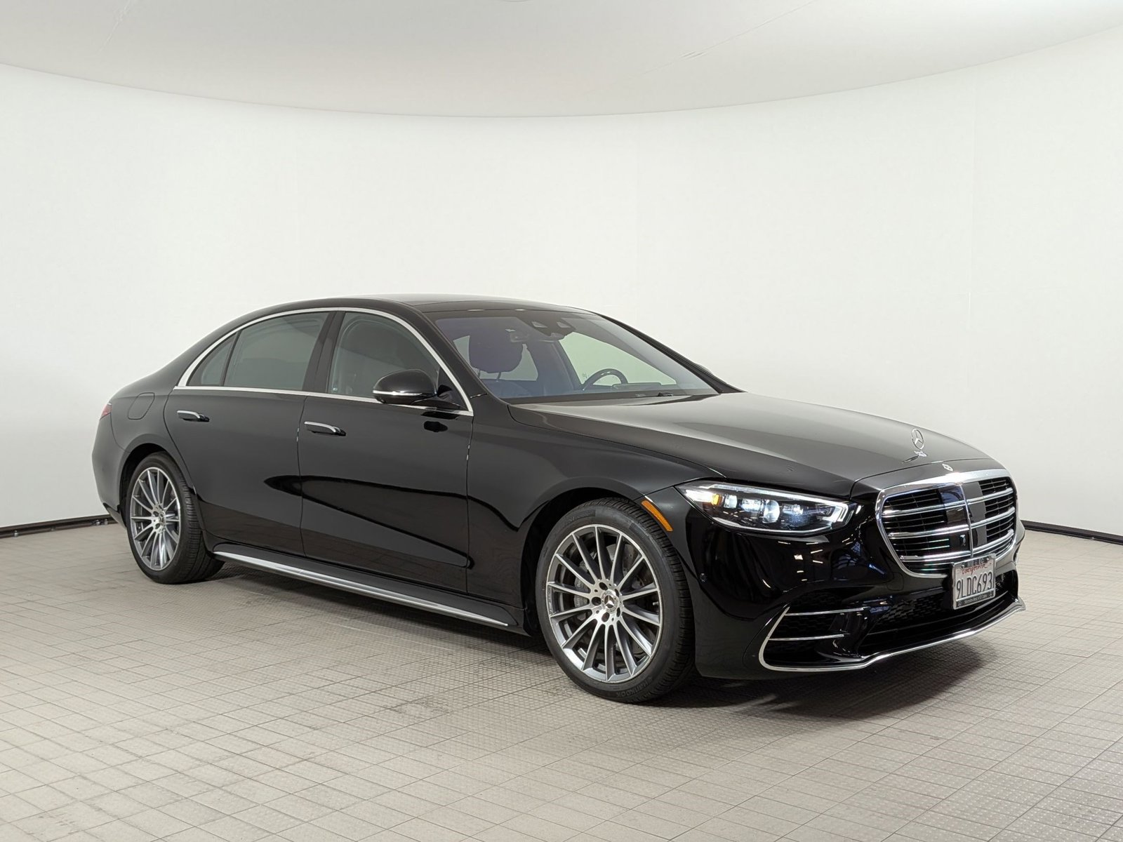 Used 2024 Mercedes-Benz S 580 4MATIC Sedan image 7