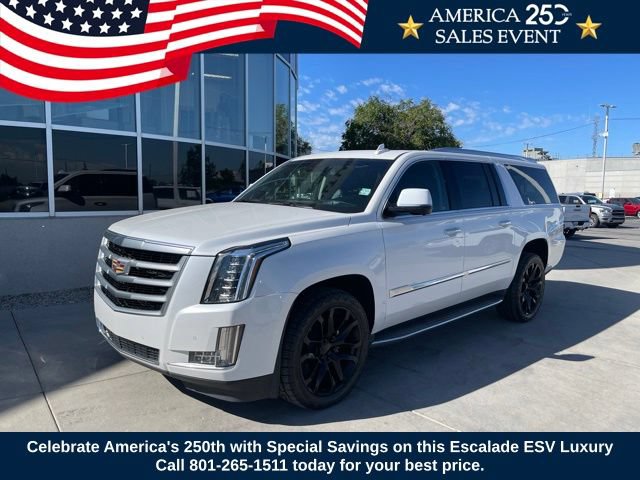 Used 2016 Cadillac Escalade ESV Luxury AWD/4WD image 1
