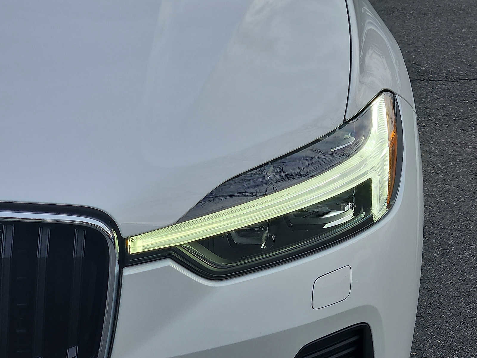 Certified 2023 Volvo XC60 B5 Core w/ Climate Package image 9