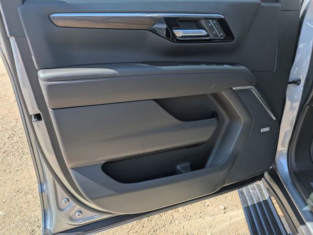 New 2026 Chevrolet Tahoe High Country image 8