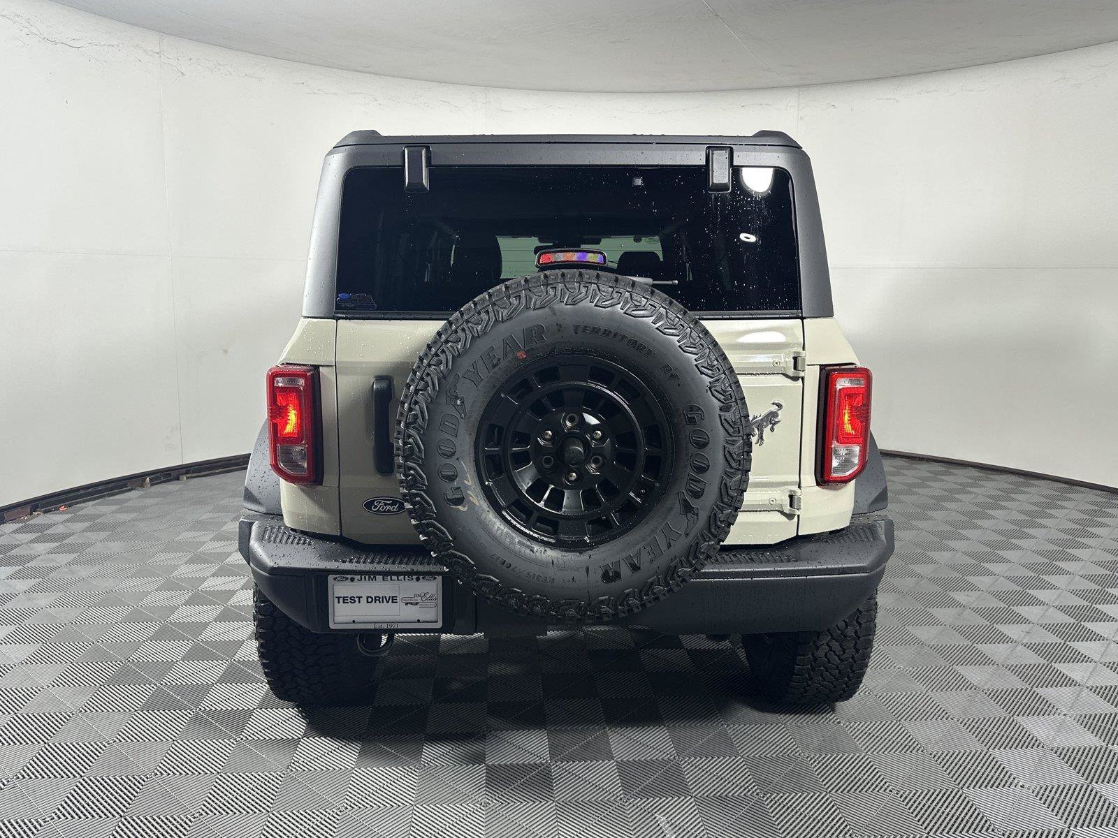 New 2026 Ford Bronco Big Bend w/ Black Diamond Package AWD/4WD image 6