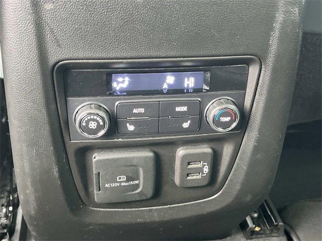 Used 2024 Buick Enclave Premium image 16