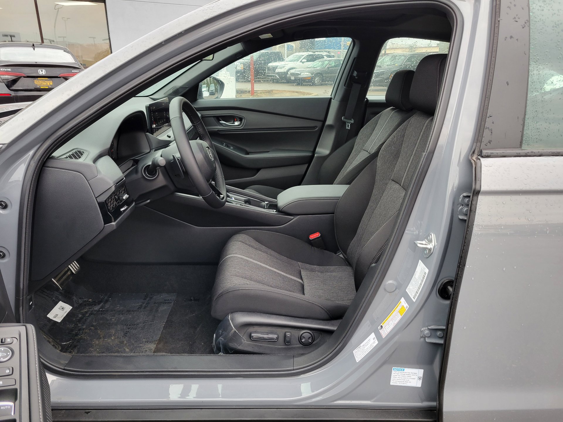 Certified 2025 Honda Accord Sport image 15