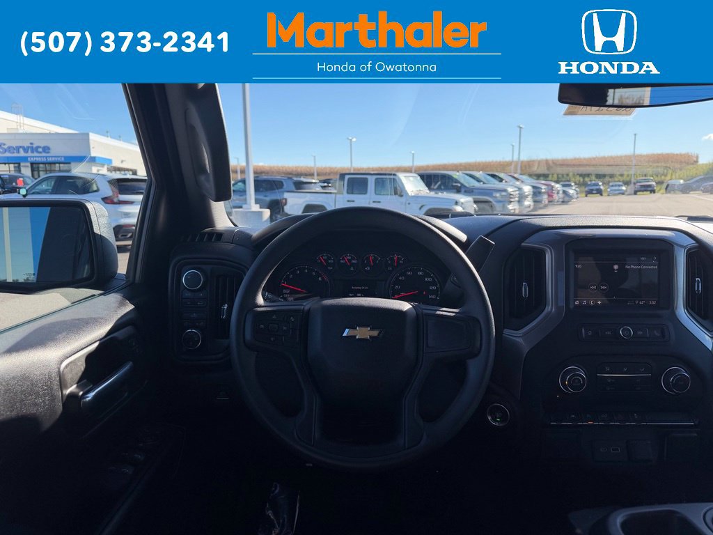 Used 2022 Chevrolet Silverado 1500 Custom AWD/4WD image 21