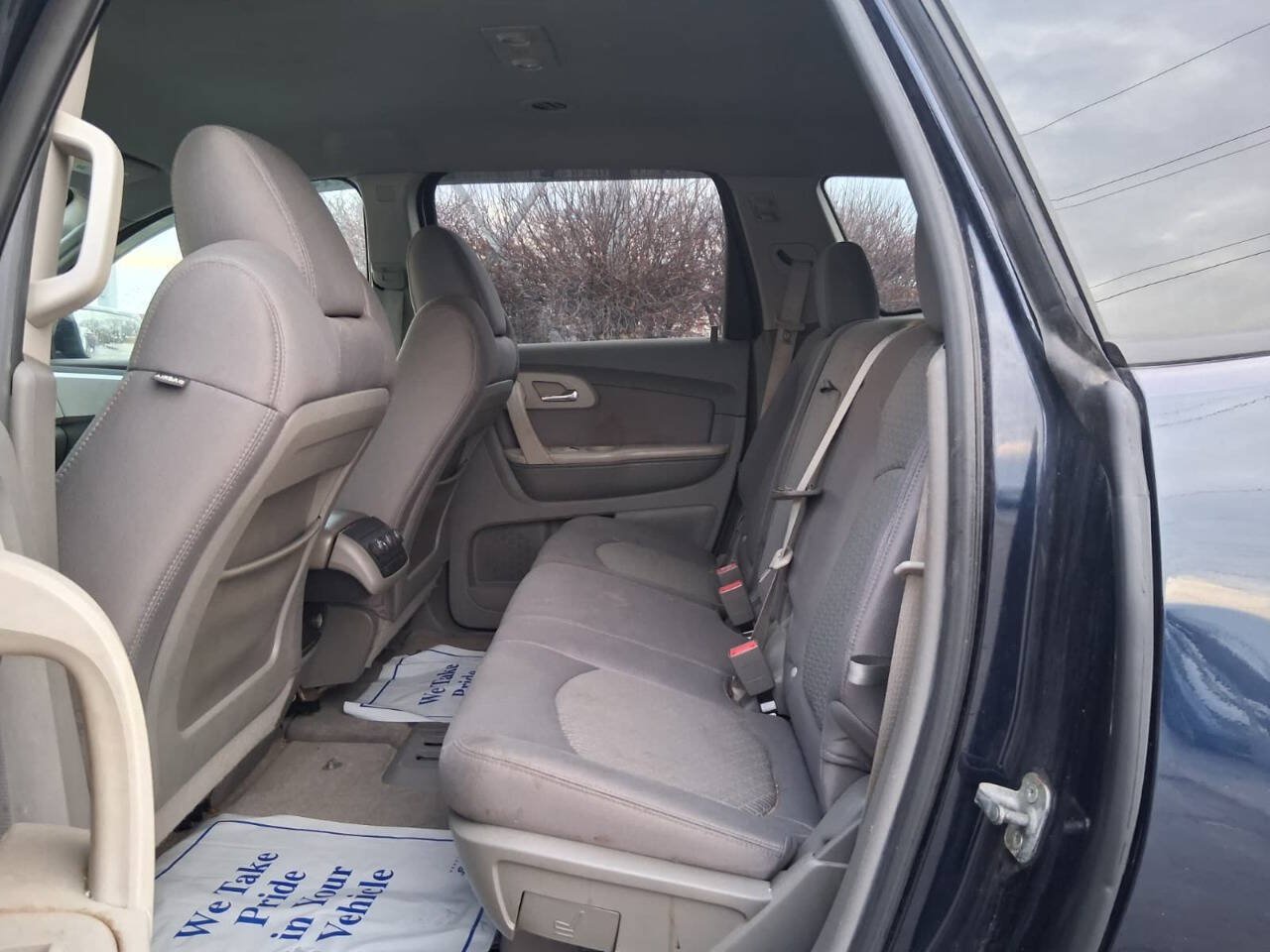 Used 2010 Chevrolet Traverse LS FWD image 8
