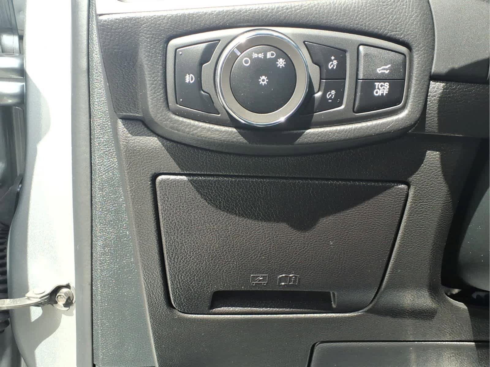 Used 2024 Ford Edge SEL w/ Convenience Package AWD/4WD image 12