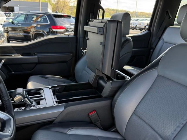 Used 2025 Ford F150 Lightning Lariat AWD/4WD image 30