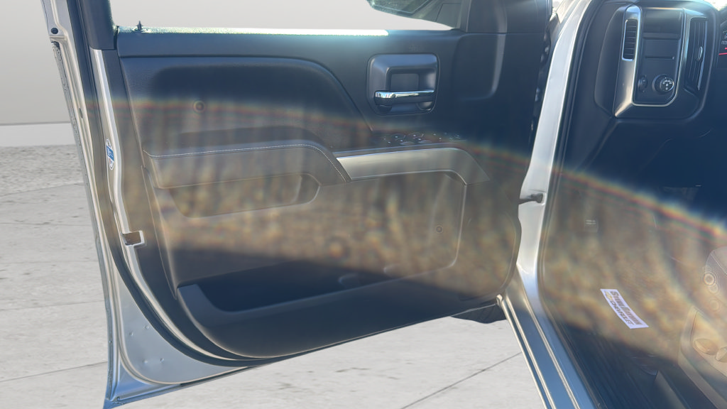 Used 2018 Chevrolet Silverado 1500 LT w/ All Star Edition RWD image 10