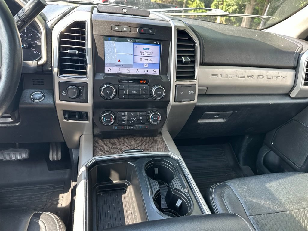 Used 2019 Ford F350 Lariat w/ Lariat Ultimate Package AWD/4WD image 28