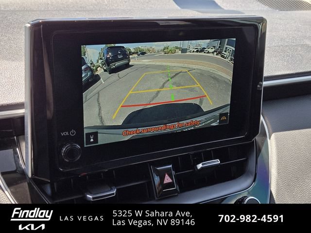 Used 2025 Toyota Corolla Cross XLE w/ Convenience Package FWD image 27