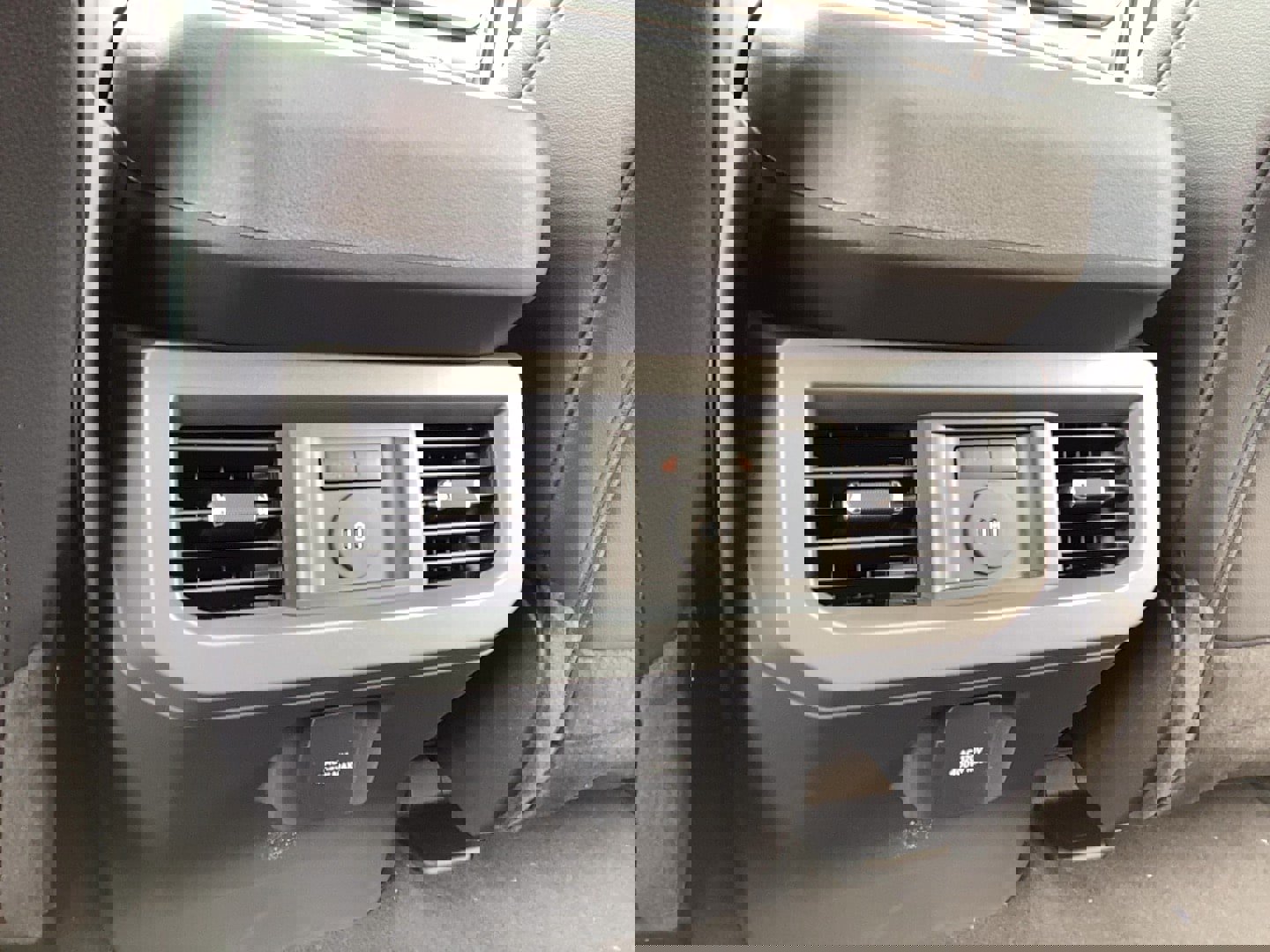 New 2026 Ford F250 Lariat image 15
