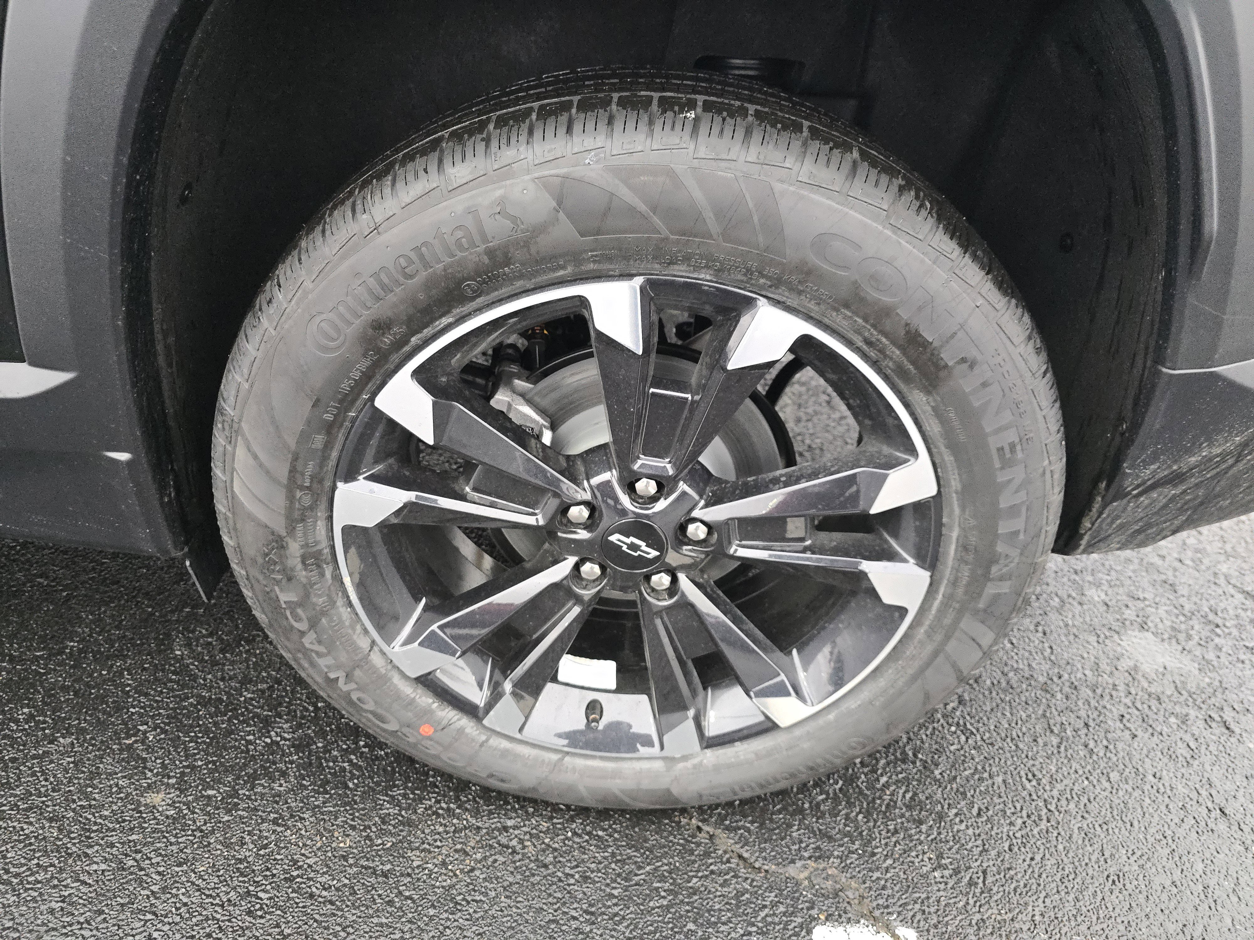 New 2026 Chevrolet Equinox RS image 12