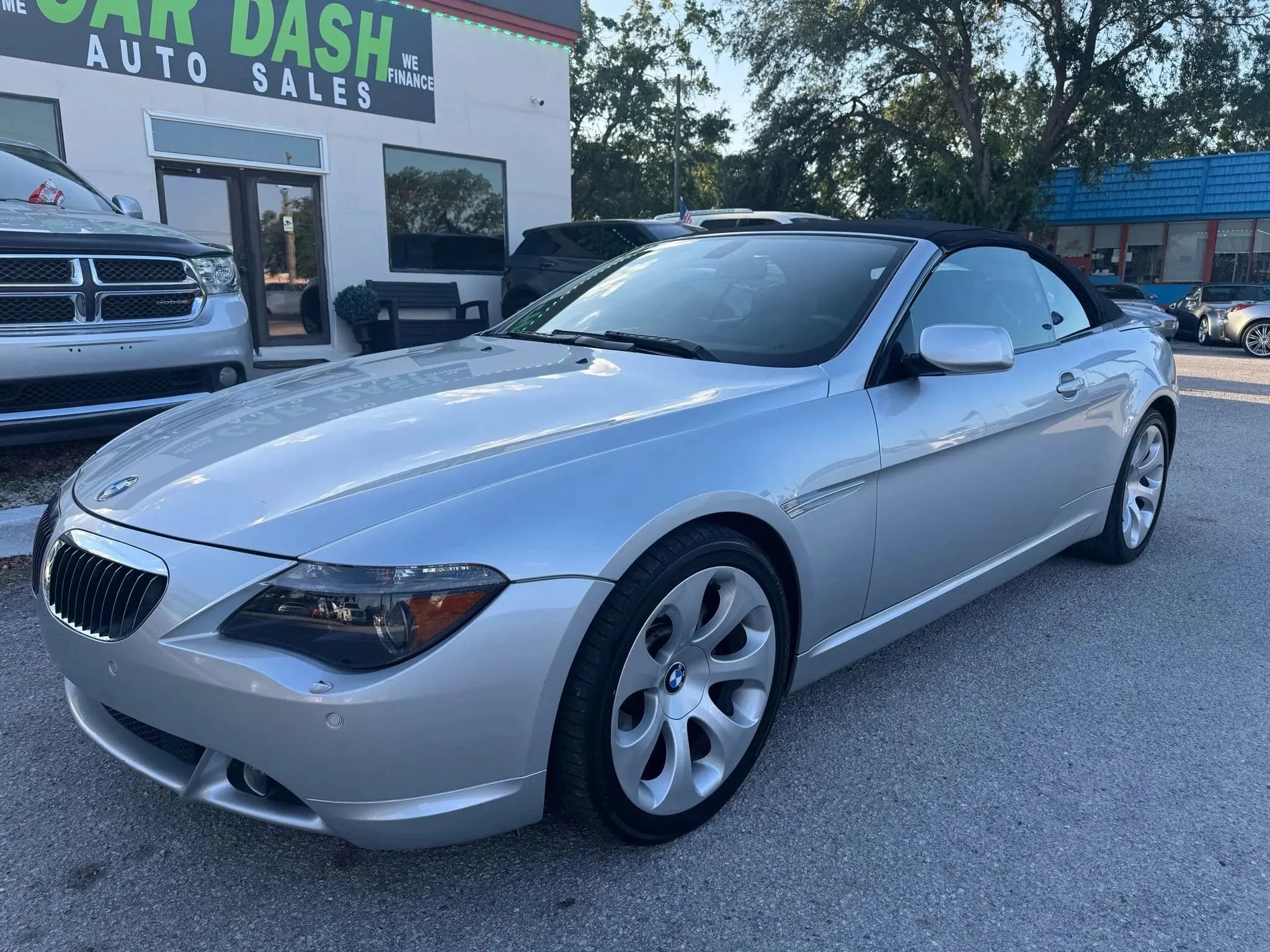 Used 2007 BMW 650i Convertible RWD image 2