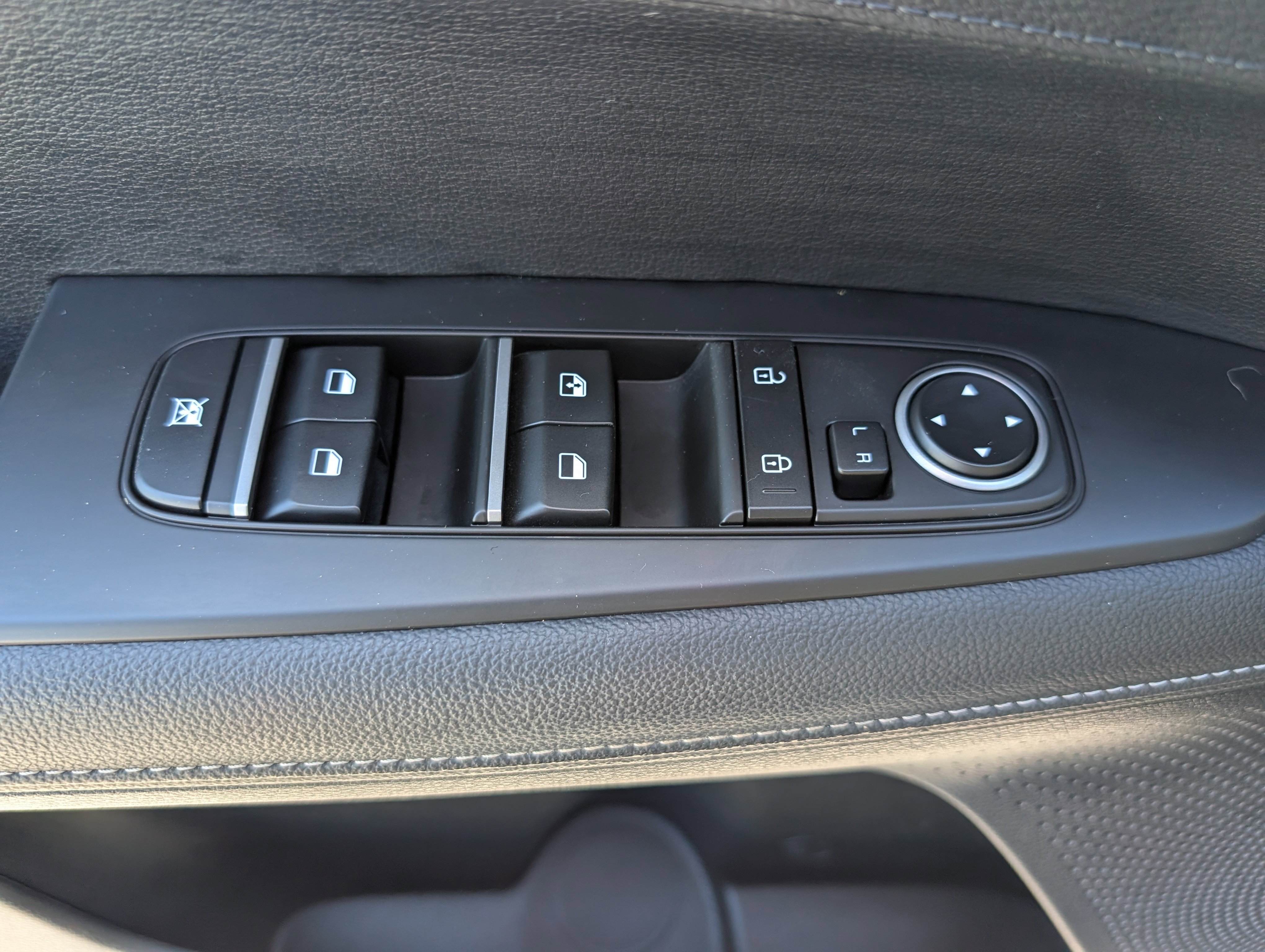 Used 2023 Kia Forte GT-Line FWD image 18