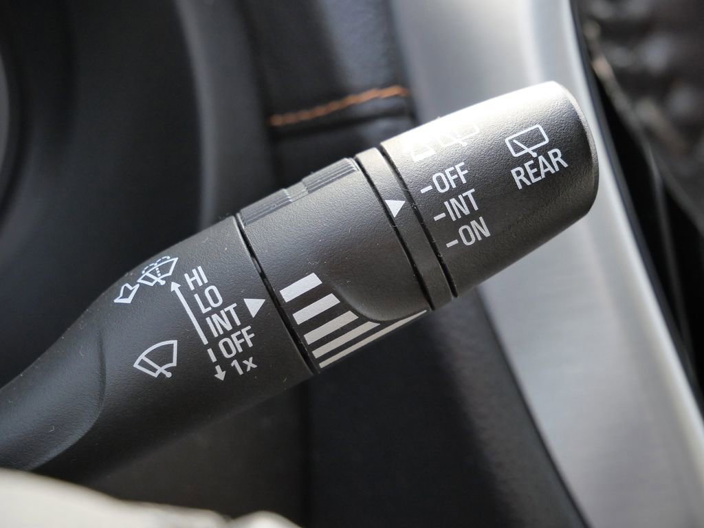 Used 2019 GMC Terrain SLE w/ Driver Convenience Package image 48