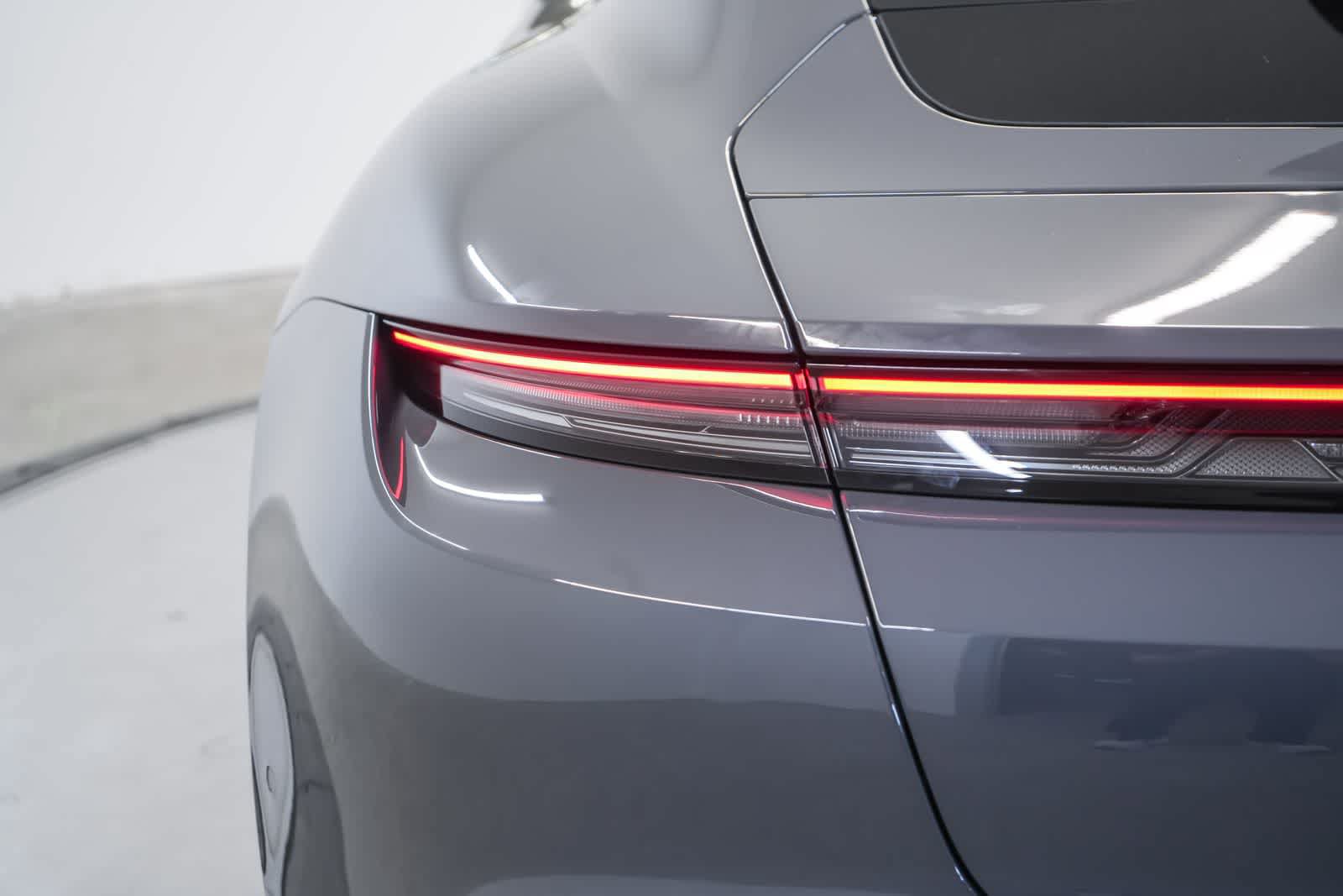 New 2026 Porsche Taycan 4S AWD/4WD image 11