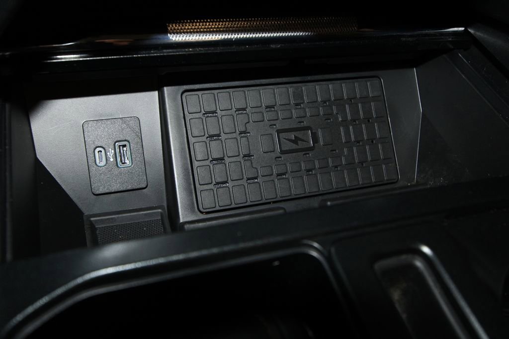 Used 2023 Ford F150 Platinum w/ Equipment Group 701A High image 19