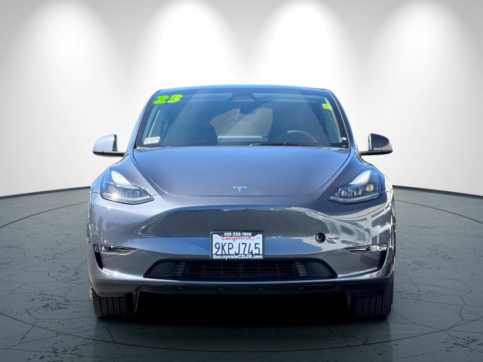 Used 2023 Tesla Model Y 2WD image 9