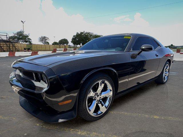 Used 2012 Dodge Challenger SXT Plus RWD image 5