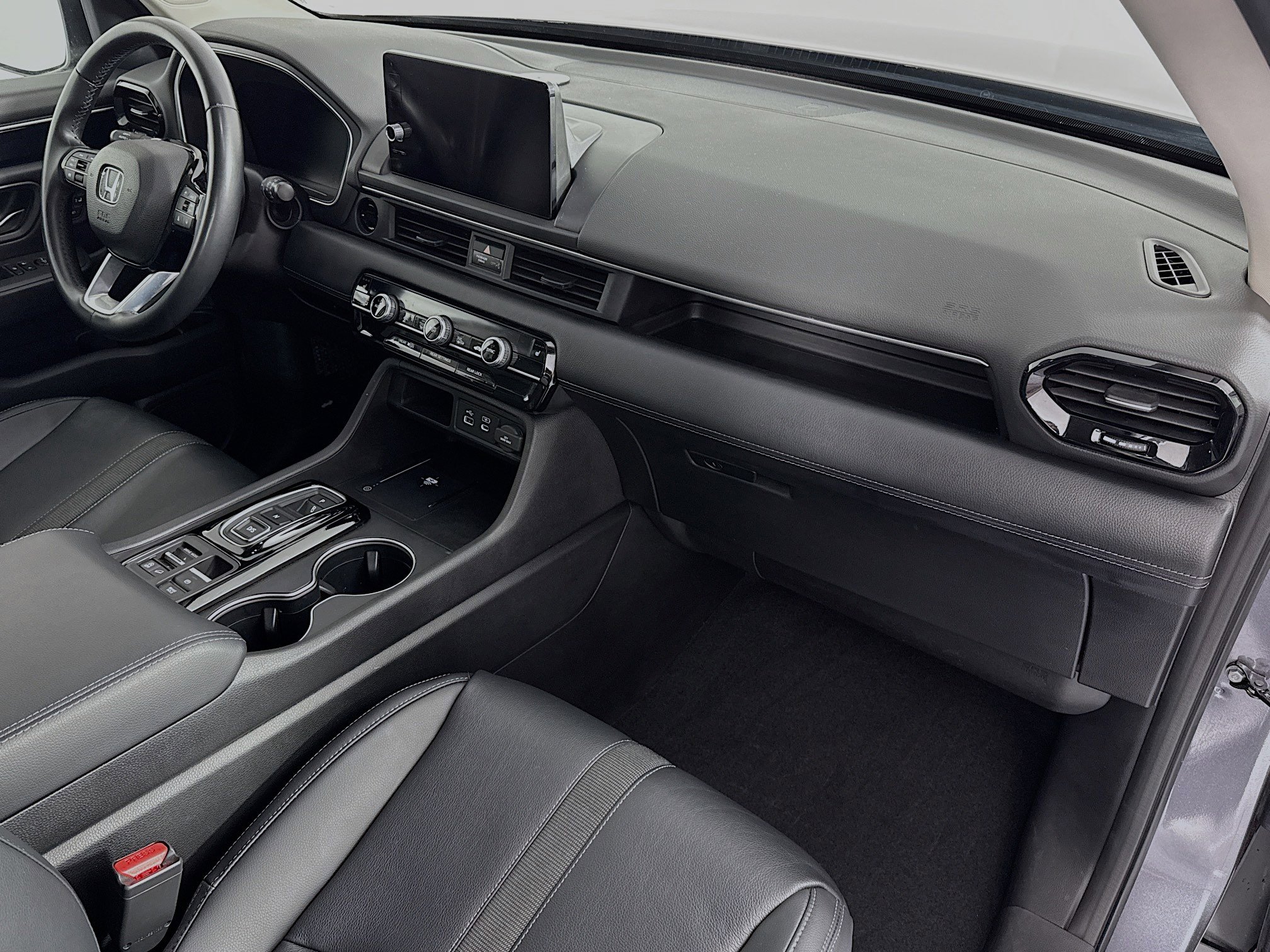 Certified 2023 Honda Pilot Touring image 32