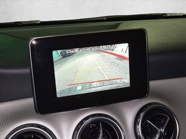 Used 2015 Mercedes-Benz GLA 250 4MATIC image 13