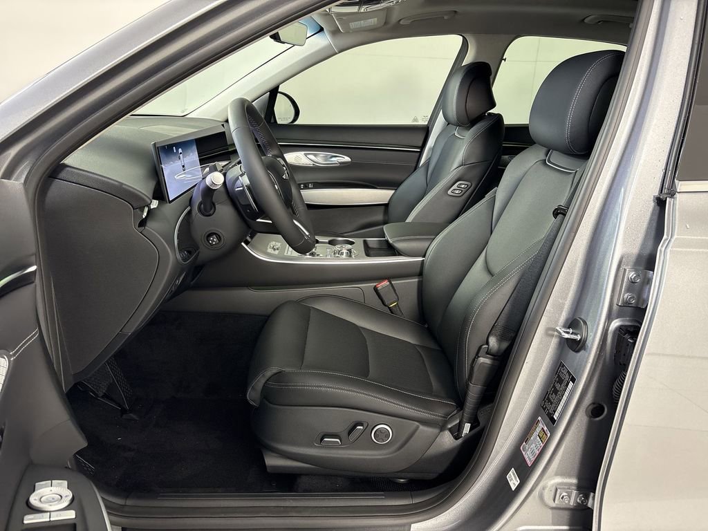 New 2026 Genesis GV70 2.5T Select AWD/4WD image 13