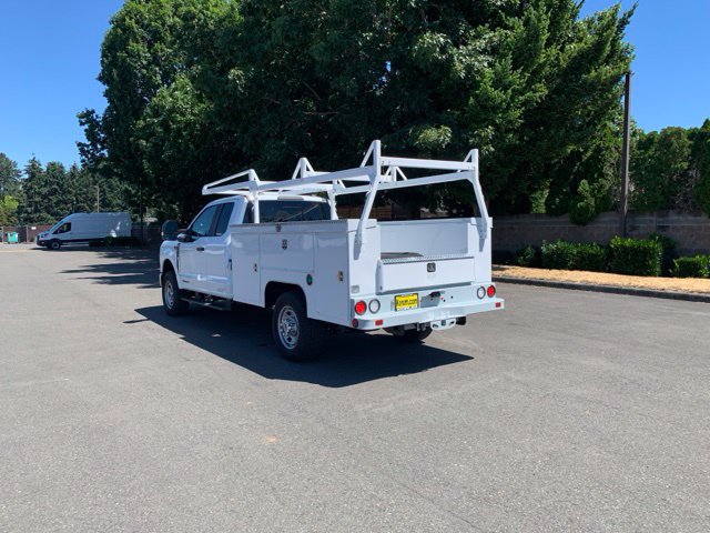 New 2026 Ford F350 XL w/ XL Chrome Package AWD/4WD image 3