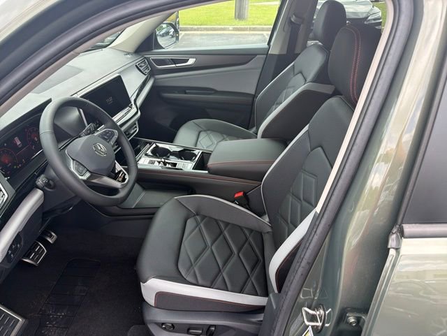 New 2026 Volkswagen Atlas Peak Edition AWD/4WD image 5