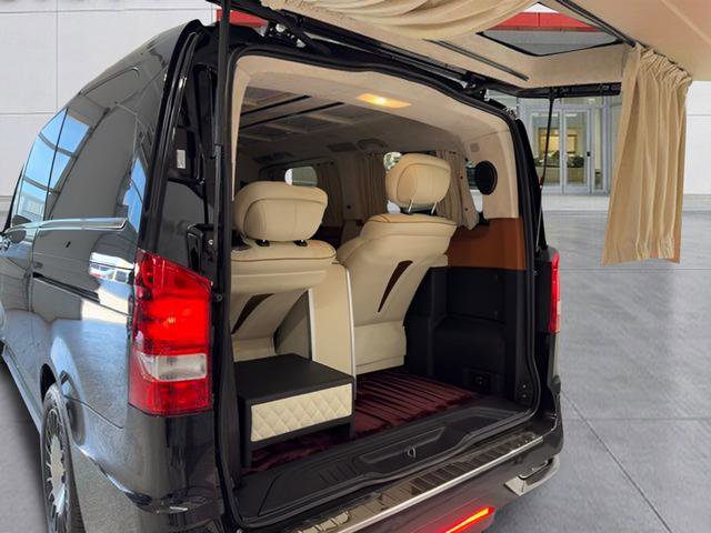 Used 2020 Mercedes-Benz Metris Passenger image 11