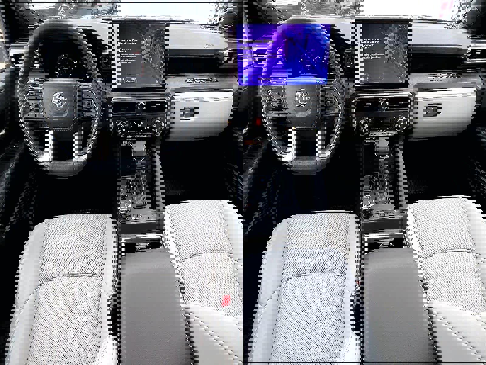 Used 2025 Toyota Tacoma Limited image 21