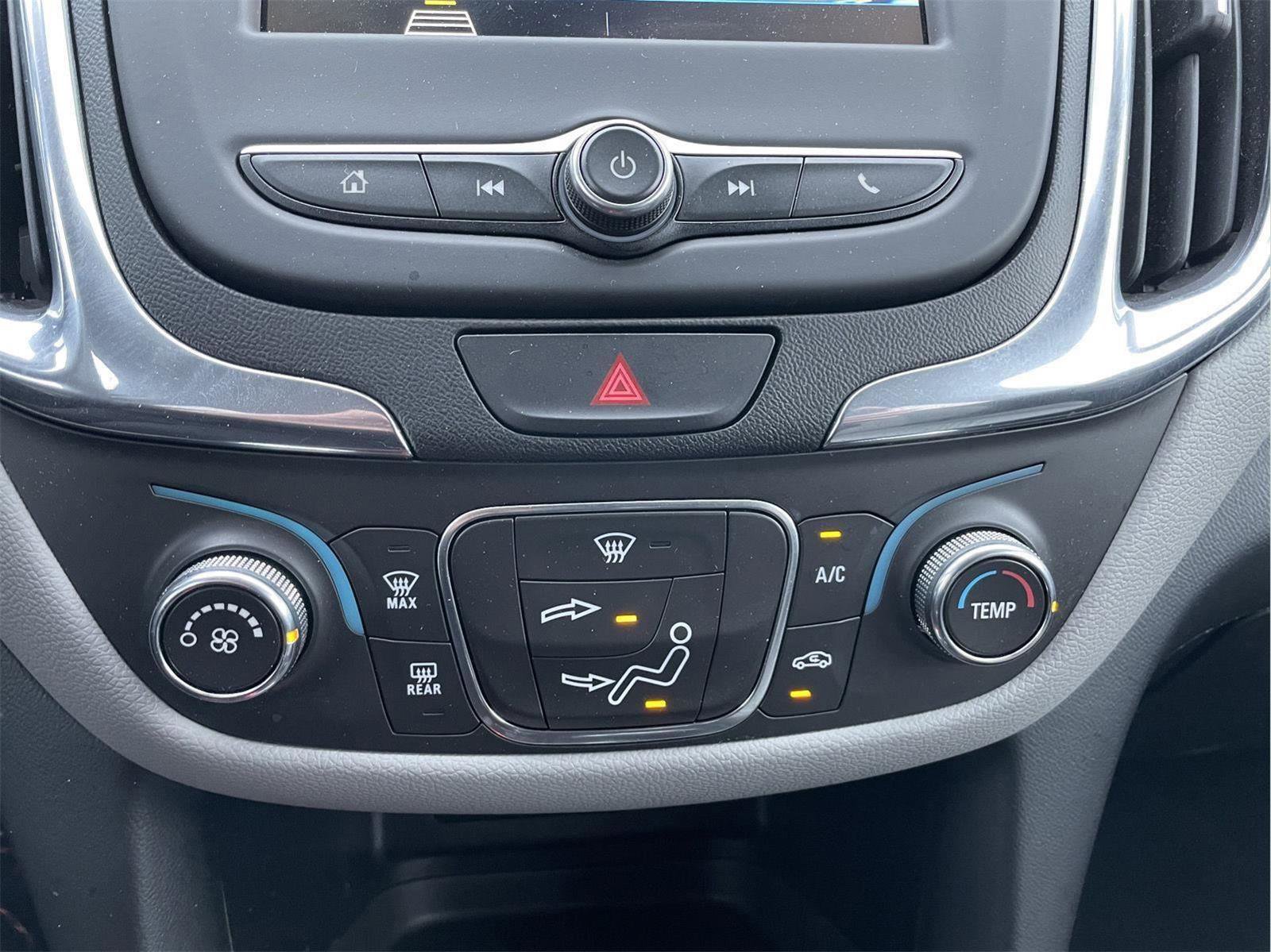 Used 2019 Chevrolet Equinox LS w/ LPO, Chrome Package image 29