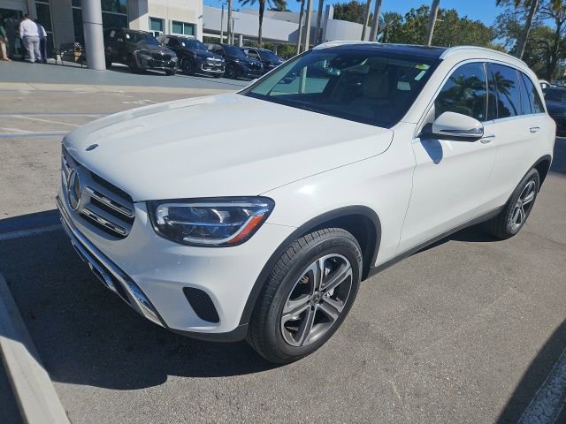 Used 2020 Mercedes-Benz GLC 300 4MATIC w/ Multimedia Package image 9