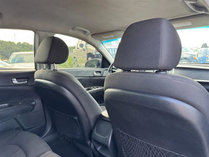 Used 2019 Kia Optima LX image 18