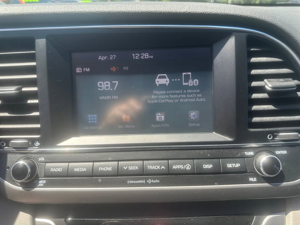 Used 2017 Hyundai Elantra SE FWD image 13