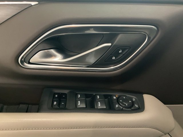 Used 2022 Chevrolet Tahoe LT w/ Luxury Package image 6