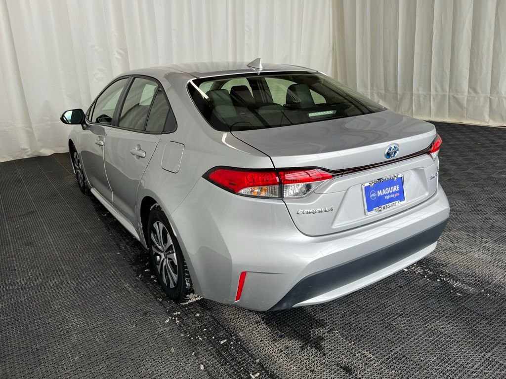 Used 2022 Toyota Corolla LE image 29