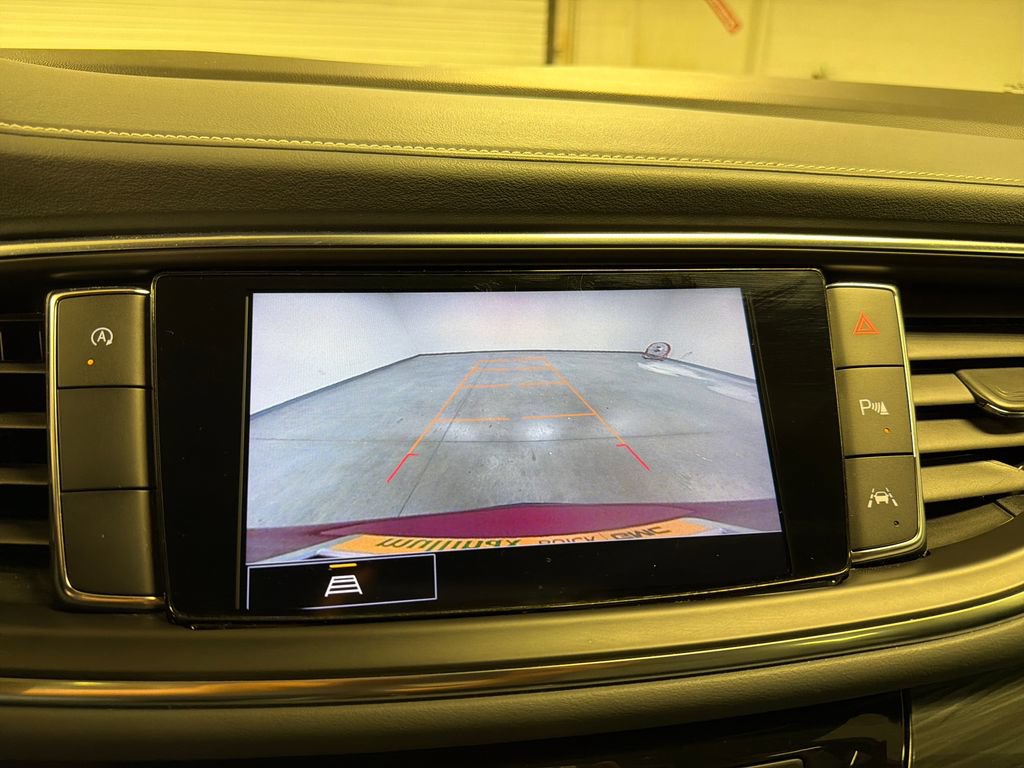 Used 2024 Buick Enclave Essence w/ Sport Touring Edition FWD image 39