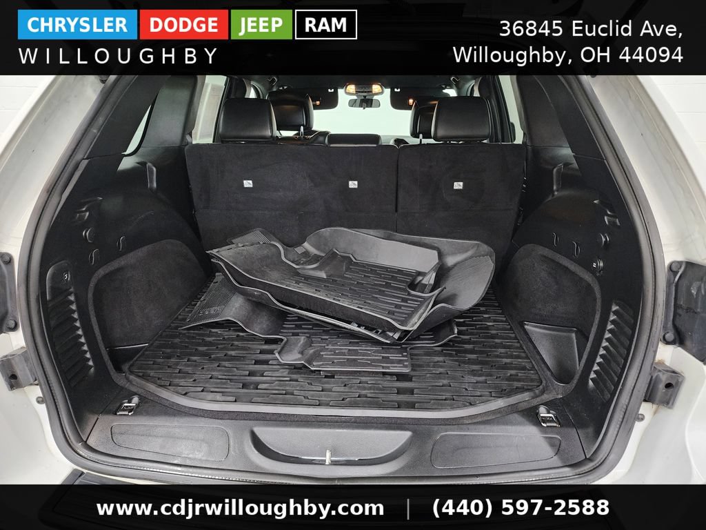 Used 2021 Jeep Grand Cherokee Laredo X AWD/4WD image 31