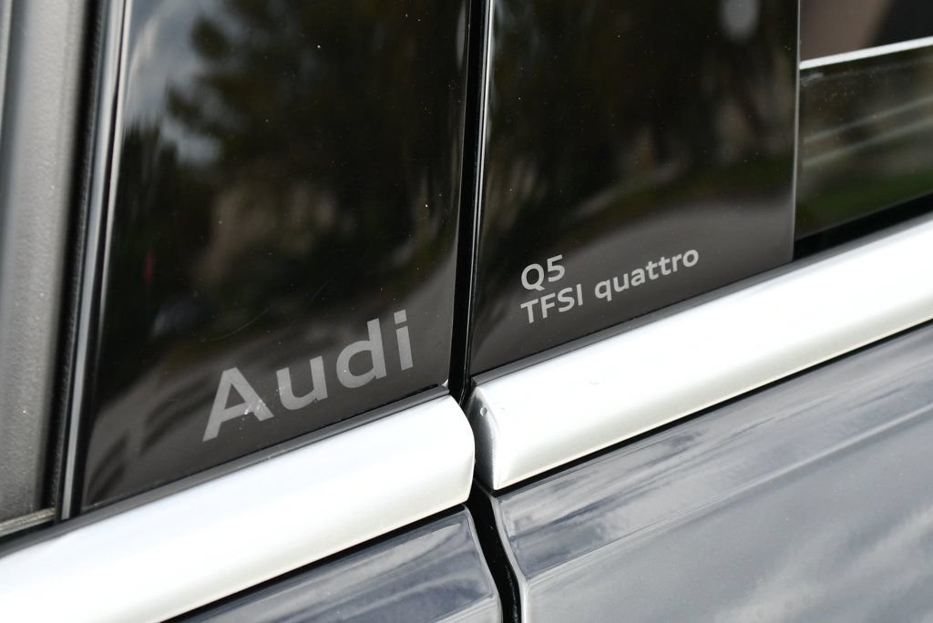 Used 2025 Audi Q5 Prestige AWD/4WD image 65